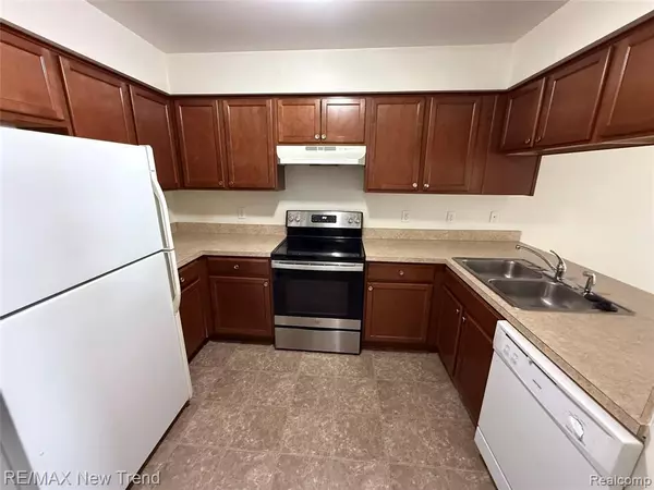 West Bloomfield Twp, MI 48322,6210 Andrea Lane