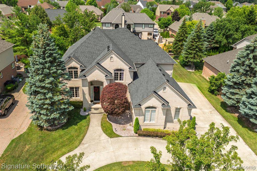 55397 Apple Lane, Shelby Twp, MI 48316