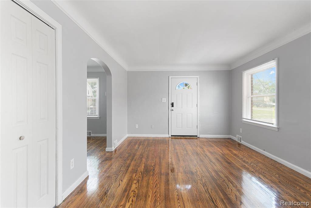 Detroit, MI 48224,4196 Buckingham Avenue