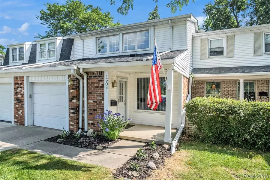13061 Lockmoor Drive, Grand Blanc, MI 48439