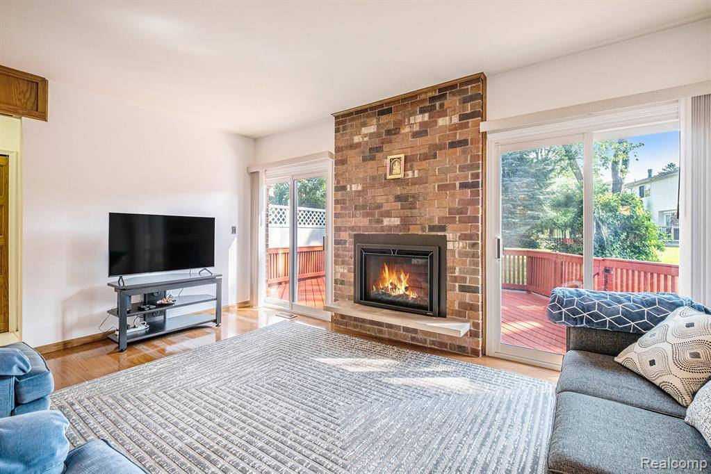 Grand Blanc, MI 48439,13061 Lockmoor Drive