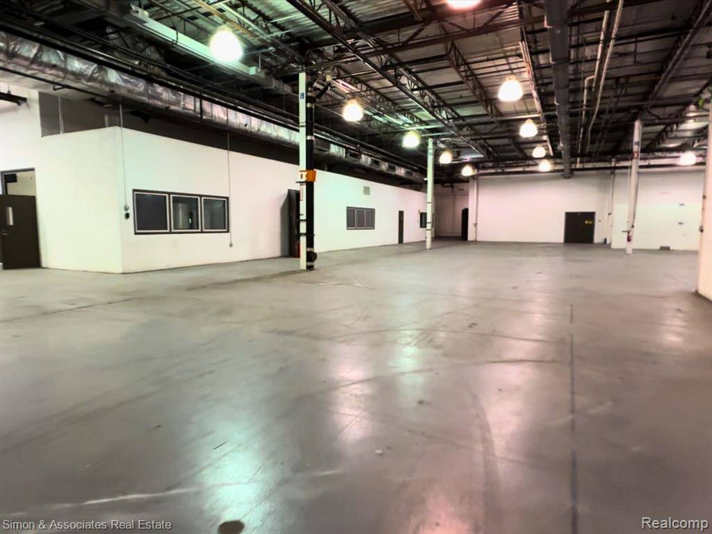 Dearborn, MI 48120,01 undisclosed Avenue
