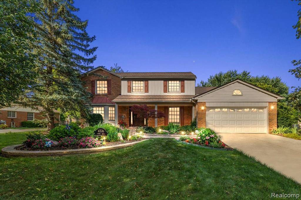 4516 Cahill Drive, Troy, MI 48098