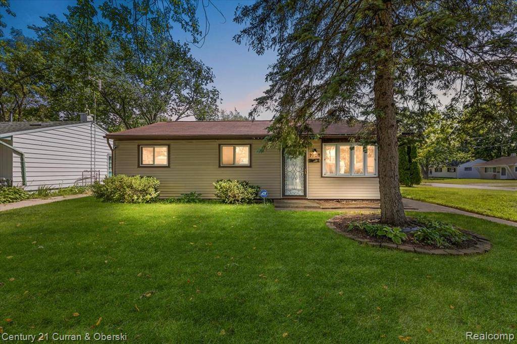 1908 Alanson Street, Westland, MI 48186