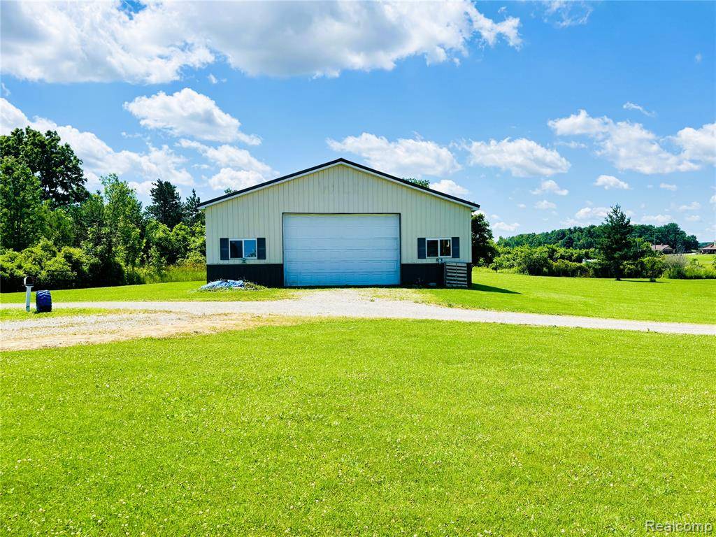 Burnside Twp, MI 48416,5422 Brown City Road