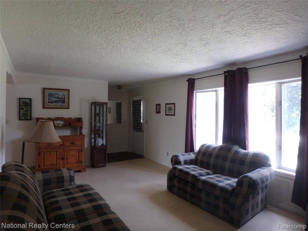 Groveland Twp, MI 48462,215 Grange Hall Road