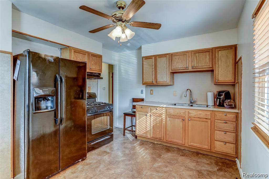 Redford Twp, MI 48239,12034 Chatham