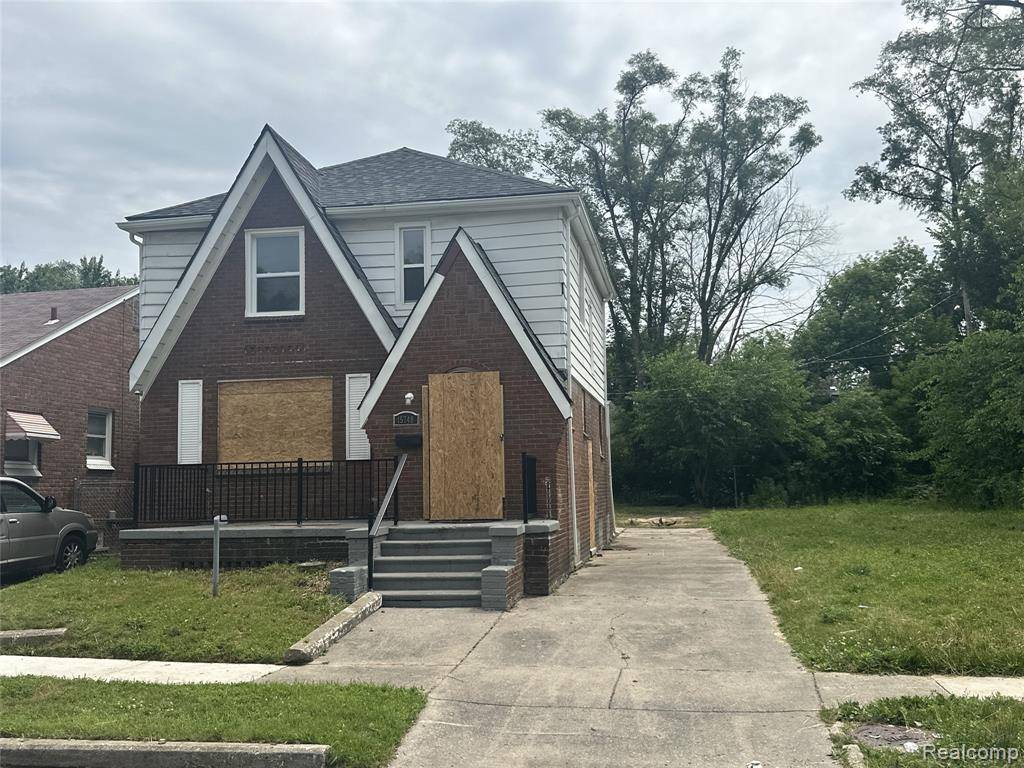 Detroit, MI 48227,15748 FREELAND Street