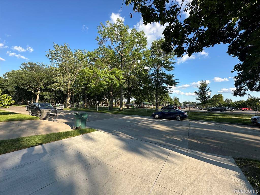 Dearborn, MI 48128,24934 Wilson Ave Avenue