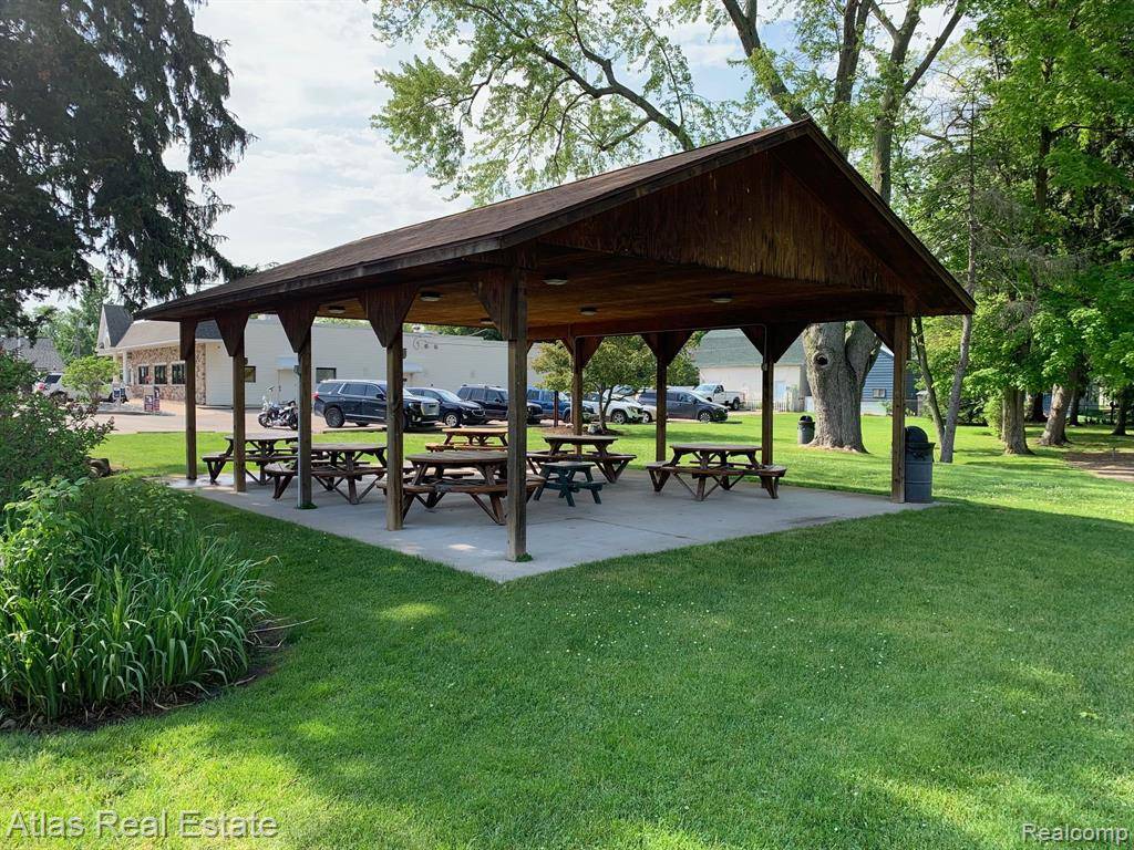 Ortonville Vlg, MI 48462,437 MILL Street