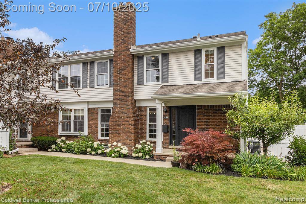 42173 Pellston Drive, Northville, MI 48167