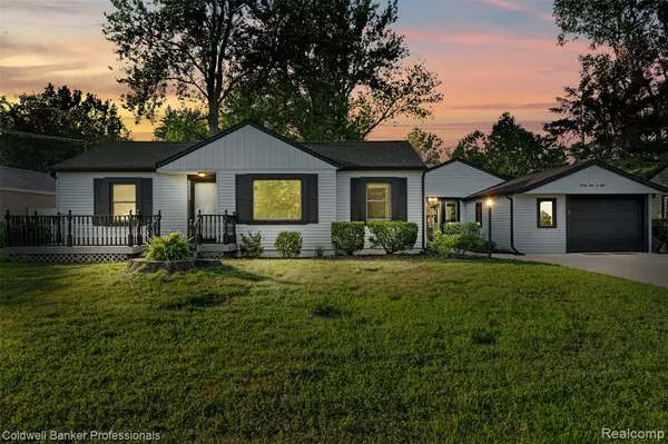 34050 Wadsworth Street, Livonia, MI 48150