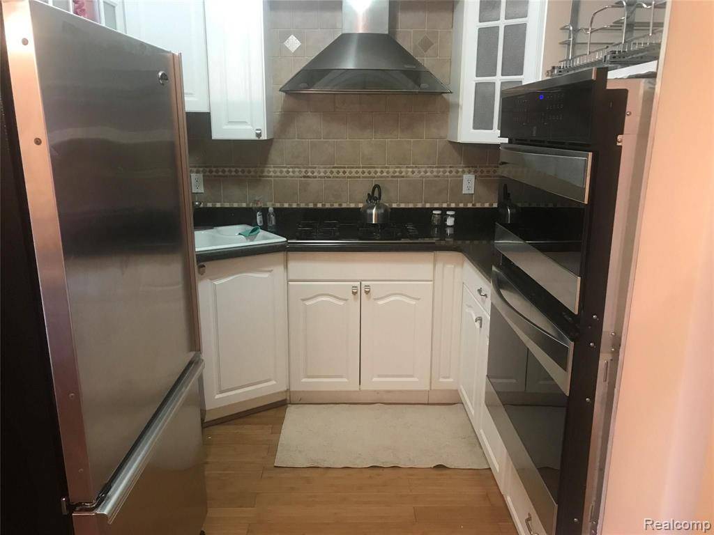 Dearborn, MI 48126,4309 SCHAEFER Road