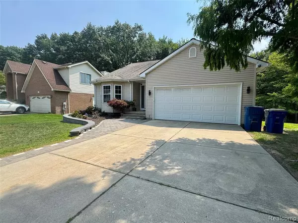 Waterford Twp, MI 48327,513 River Ridge Drive