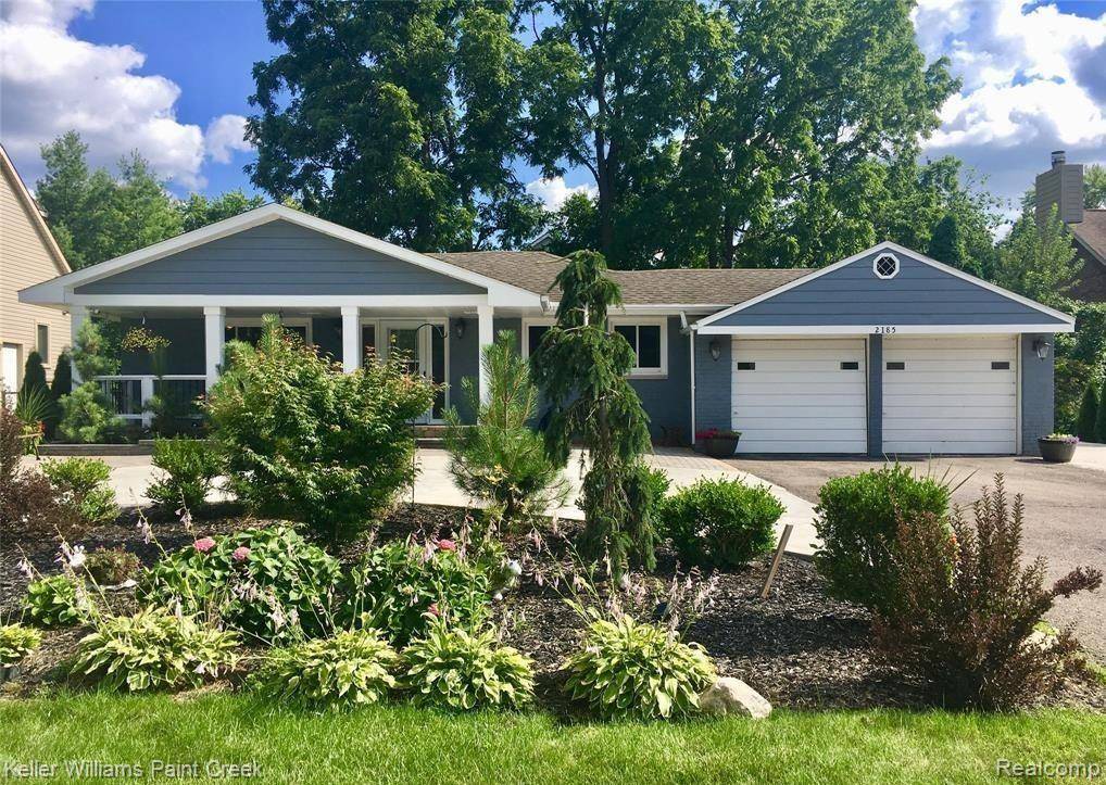2185 LANGHAM Drive, West Bloomfield Twp, MI 48323