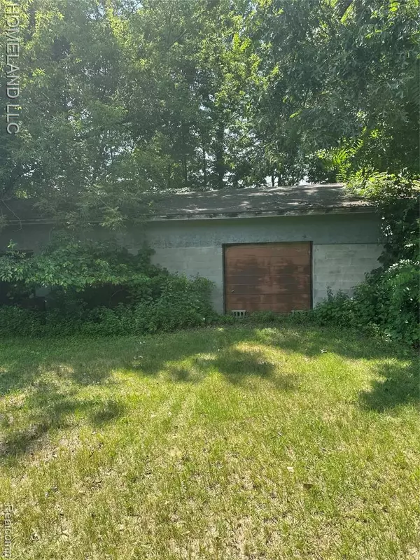White Lake Twp, MI 48386,9945 Cedar Island Road