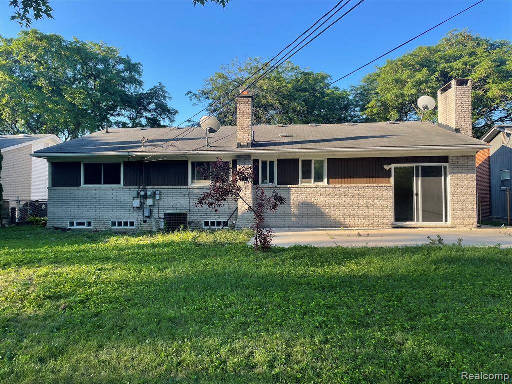 Livonia, MI 48154,36024 Meadowbrook Street