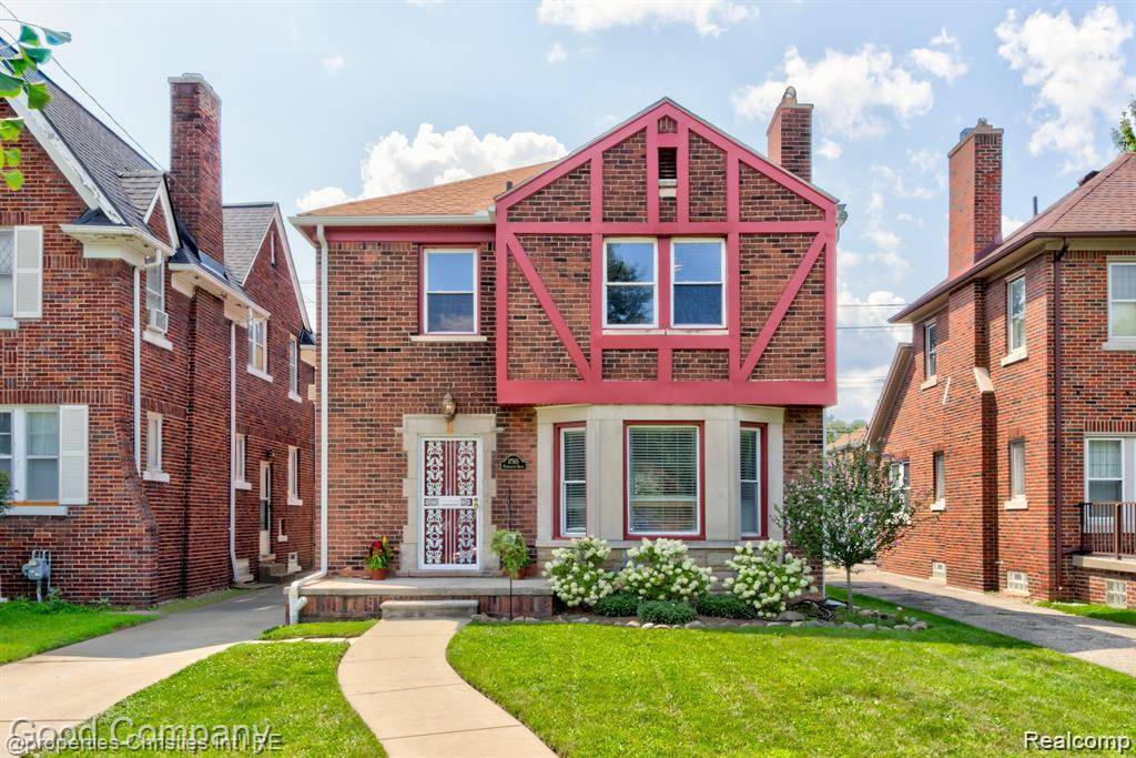 17565 Pennington Drive, Detroit, MI 48221