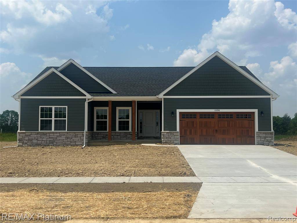 Fenton Twp, MI 48451,13217 Westwinds Drive