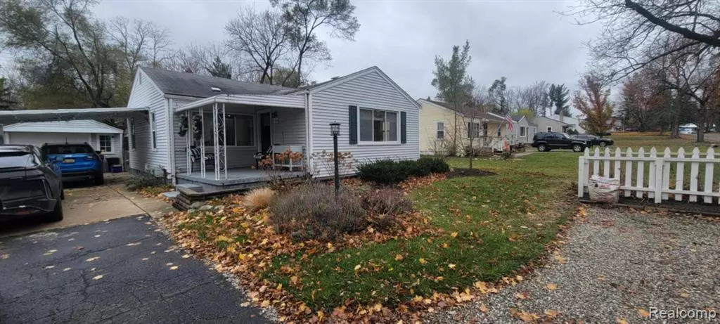 West Bloomfield Twp, MI 48324,1644 Marylestone Drive