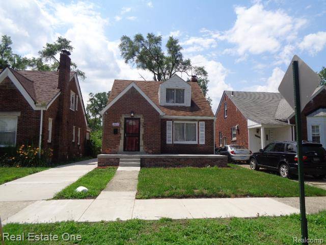 18259 Pinehurst Street, Detroit, MI 48221