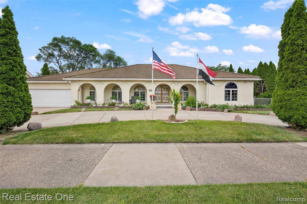 Dearborn, MI 48120,1737 Salina Street