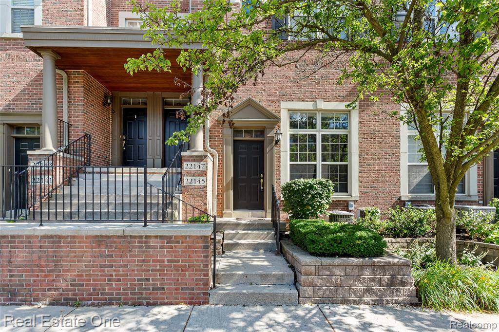 22145 W Village Drive, Dearborn, MI 48124