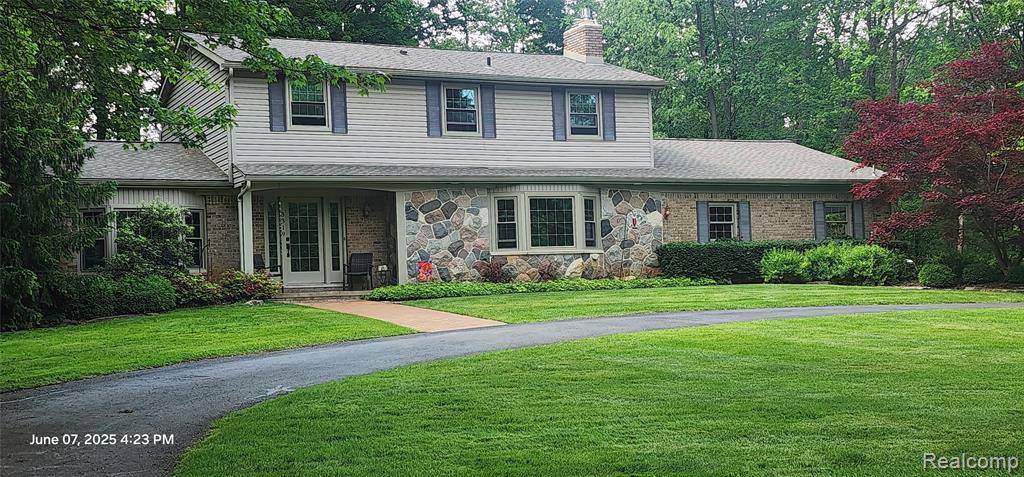 Hartland Twp, MI 48353,3319 N Tipsico Lake Road