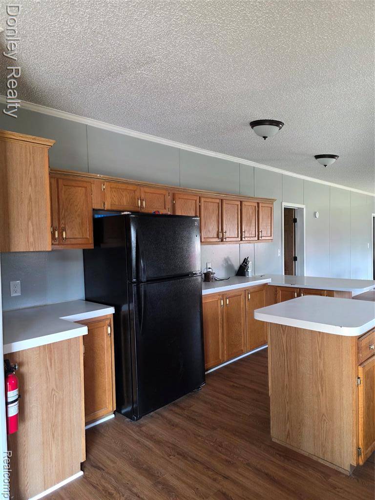 Clifford Vlg, MI 48727,4605 Pleasant Street