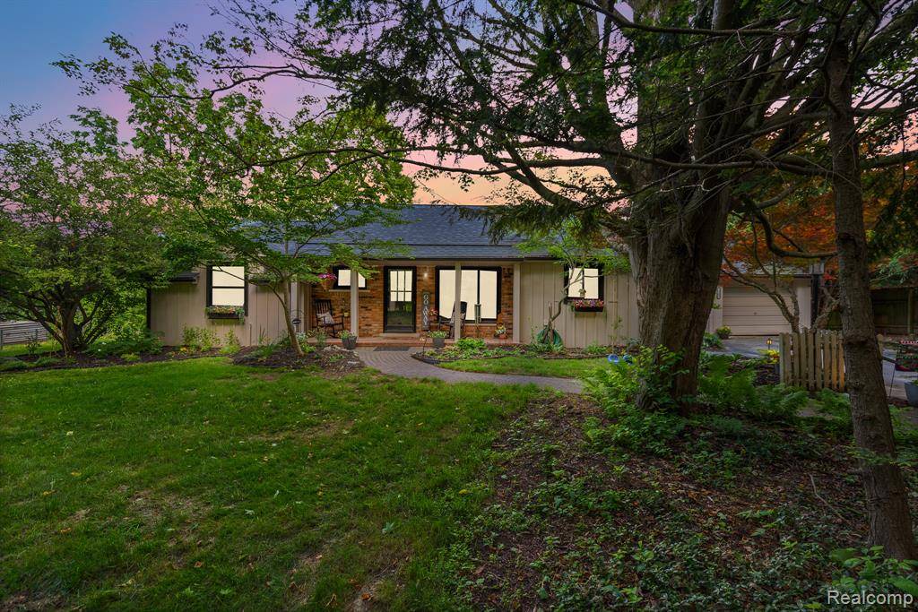 Rochester Hills, MI 48306,1300 N Livernois Road