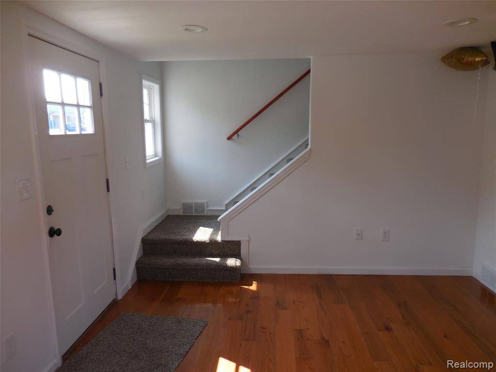 Fenton, MI 48430,501 N Leroy Street