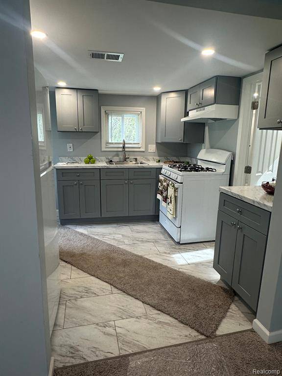 Riverview, MI 48193,17788 Quarry St