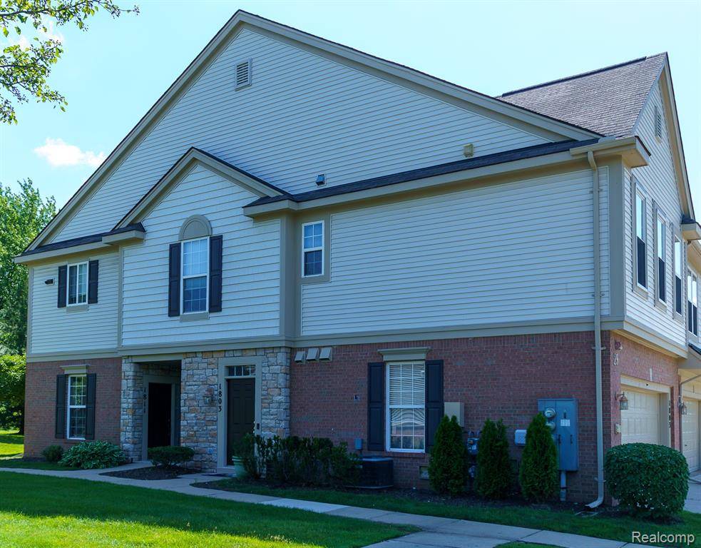 1803 Pinecroft Drive, Canton Twp, MI 48188