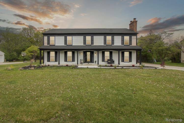 5242 Cedarhurst Drive, West Bloomfield Twp, MI 48322