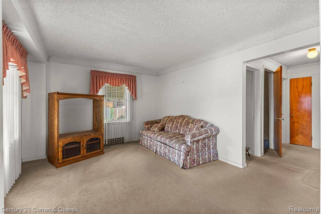 Melvindale, MI 48122,19163 Henry Street
