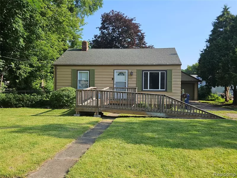 3161 Leith Street, Flint, MI 48506