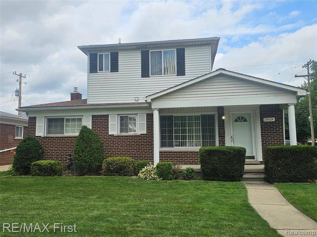 24504 Marine Street, Eastpointe, MI 48201
