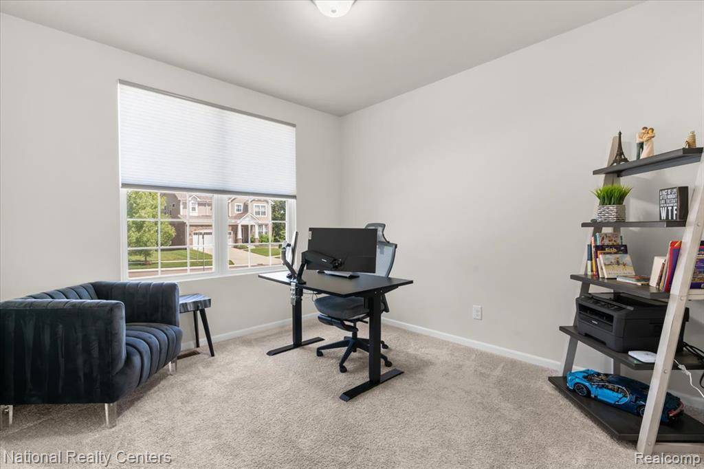 Novi, MI 48377,28049 Hummingdale Circle
