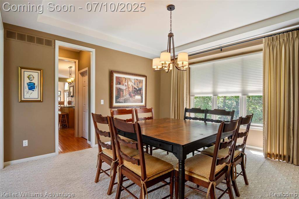 West Bloomfield Twp, MI 48323,7177 S Oak Court W