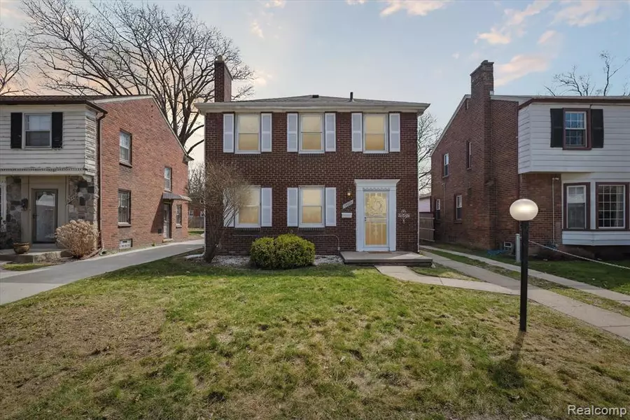 19340 APPOLINE Street, Detroit, MI 48235