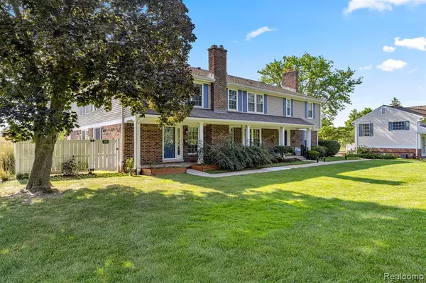 Northville, MI 48167,42198 Roscommon Street