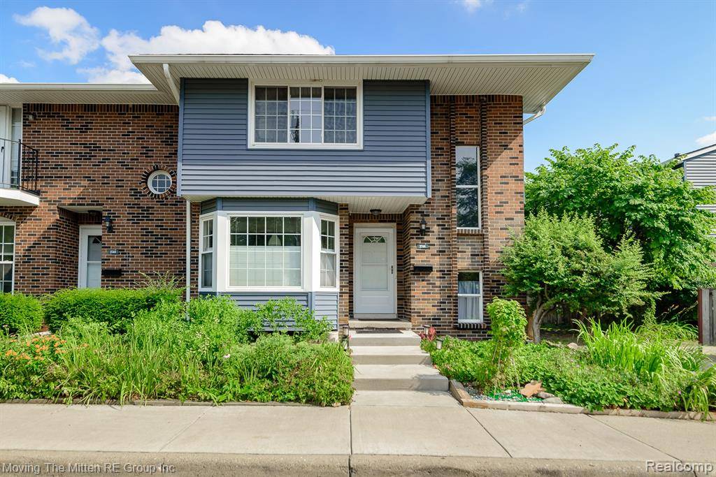 2746 Page Avenue, Ann Arbor, MI 48104
