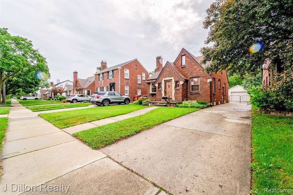 Dearborn, MI 48128,640 N Elizabeth Street