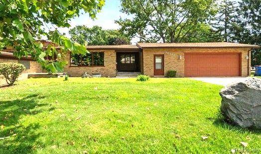 30590 LORRAINE Avenue, Warren, MI 48093