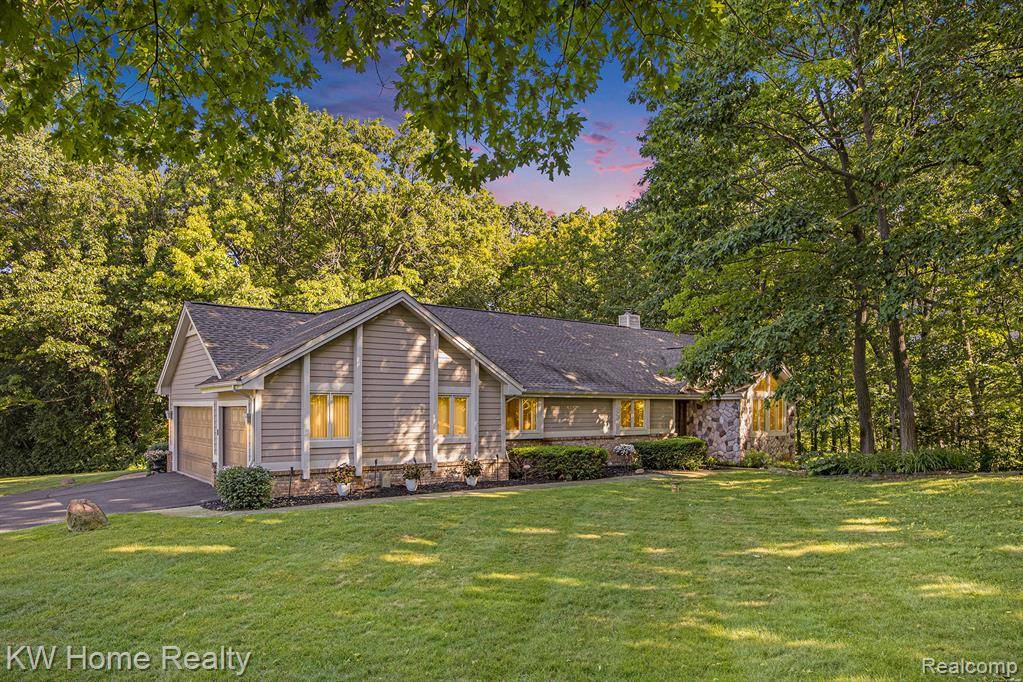 White Lake Twp, MI 48383,165 Audubon Drive