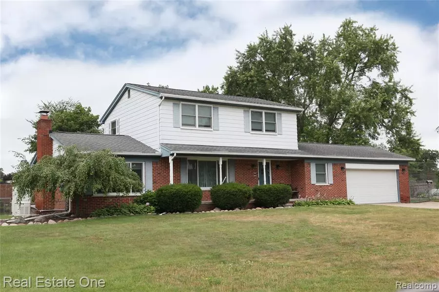 53347 Mark Drive, Shelby Twp, MI 48316