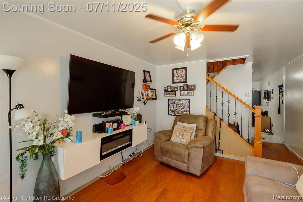 Belleville, MI 48111,709 Estrada Drive