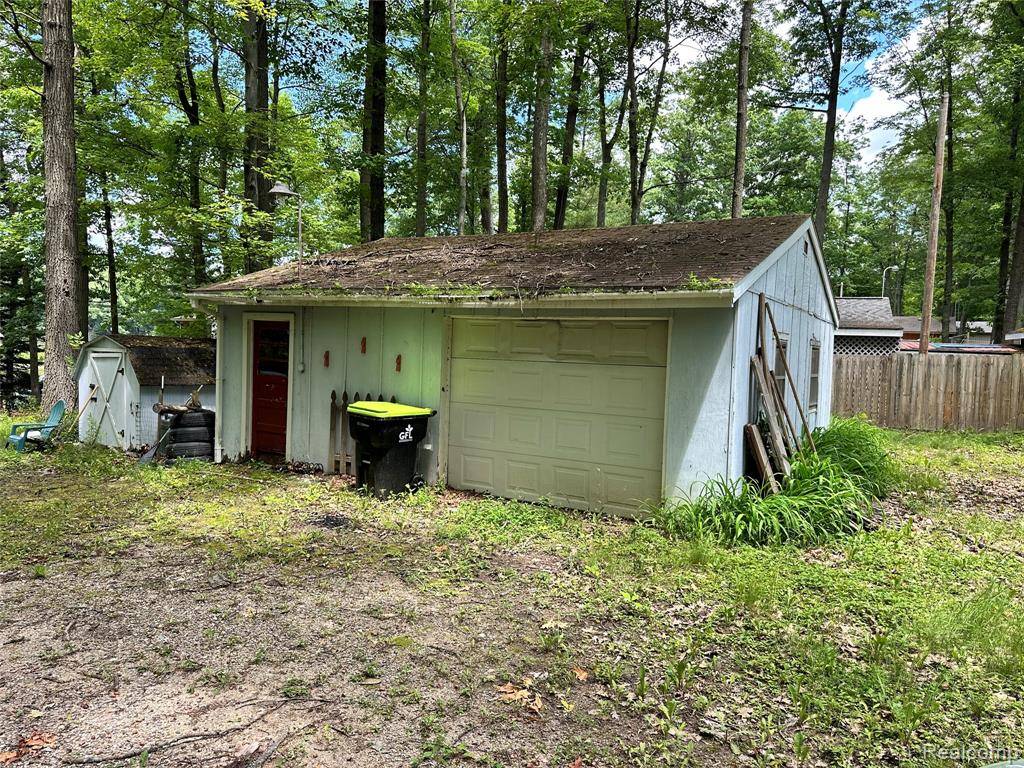 Gladwin, MI 48624,5049 Ruby Drive
