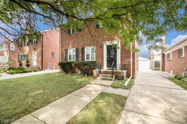 Detroit, MI 48219,17196 Huntington Road
