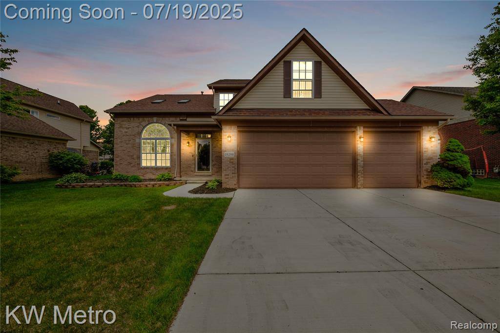 19298 Mitchell Street, Rockwood, MI 48173
